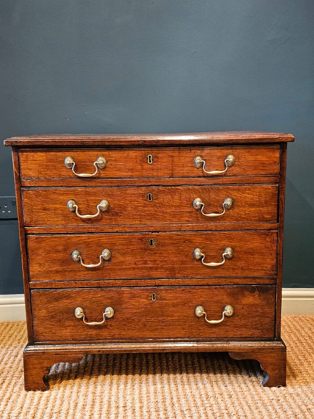 Small Proportioned George III Oak Chest of Drawers