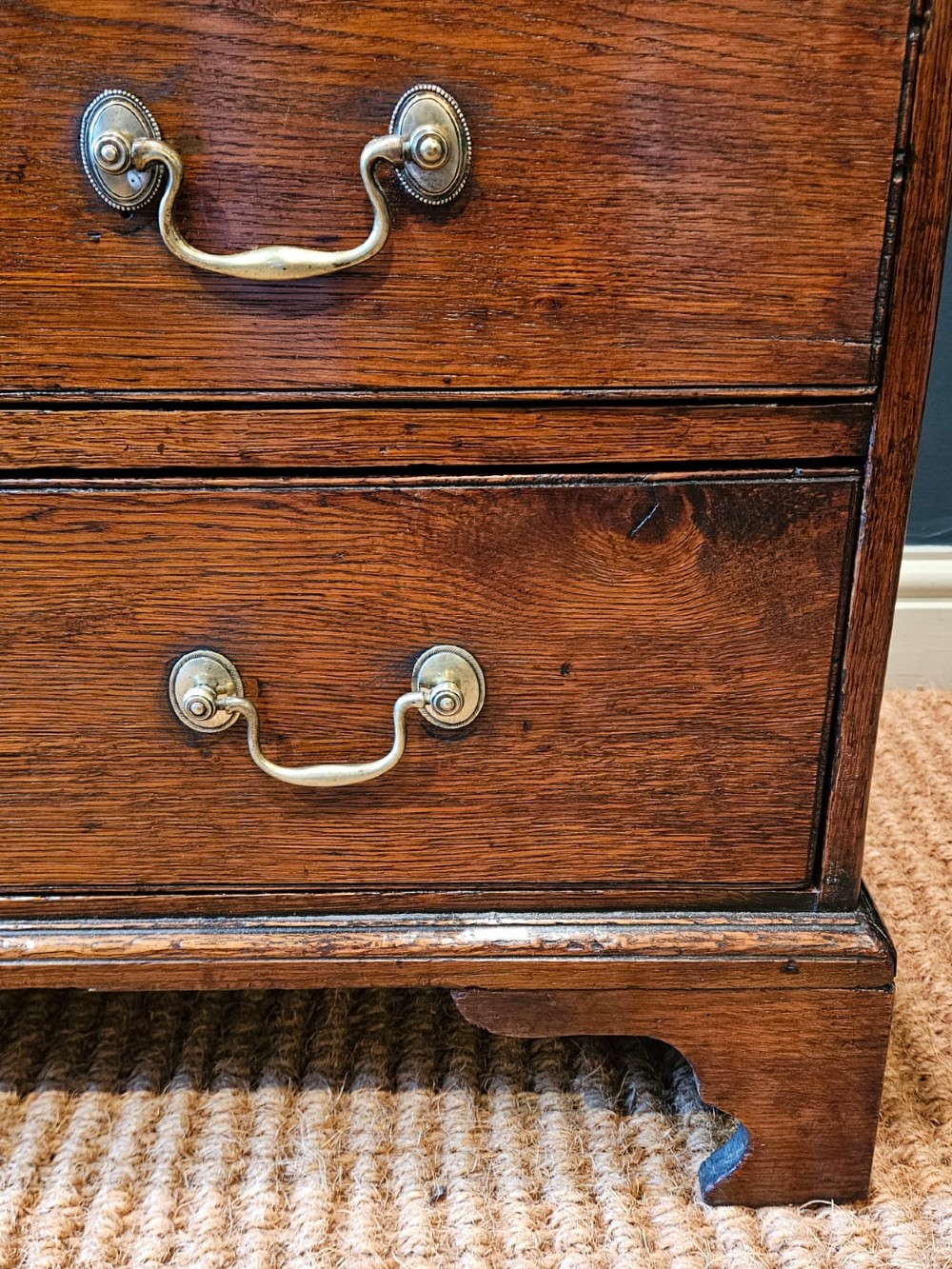 Small Proportioned George III Oak Chest of Drawers View V