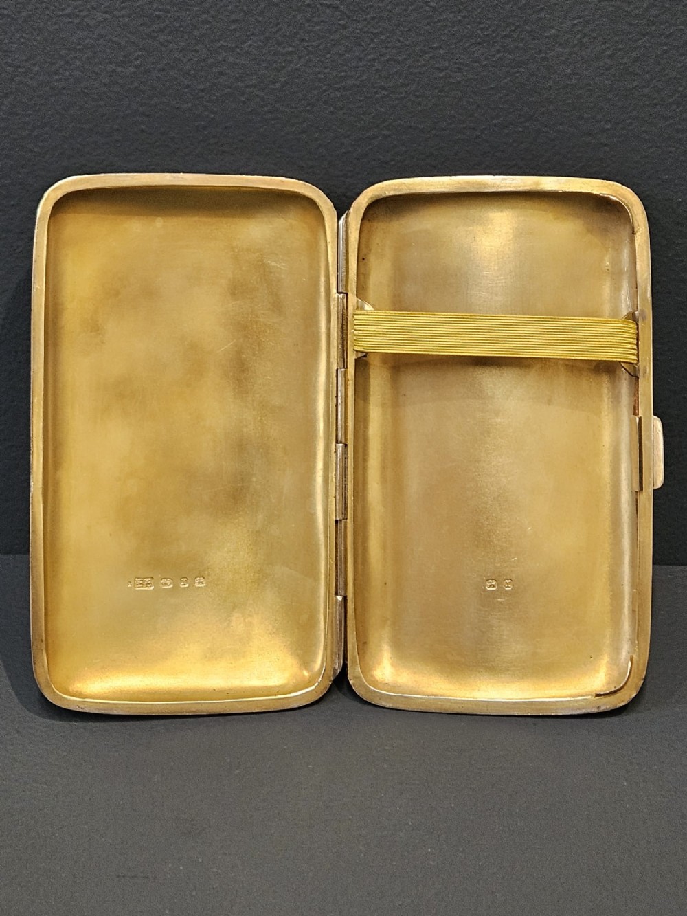 Heavy Quality Victorian Engraved Silver Cigar Case View II