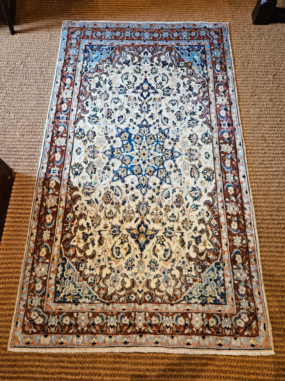 Fine Quality Wool and Silk Rug