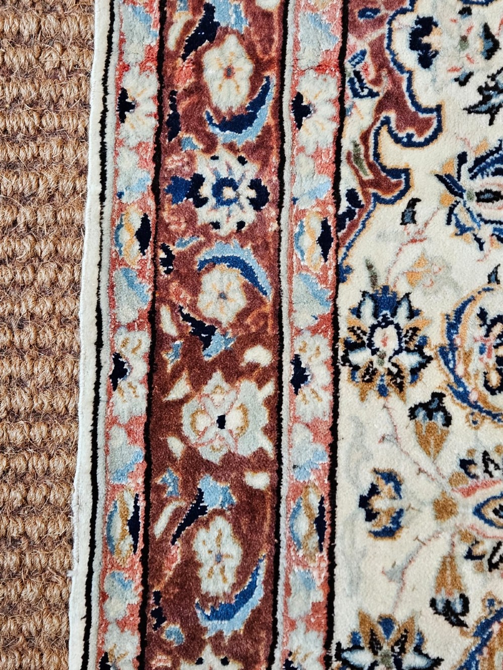 Fine Quality Wool and Silk Rug View IV