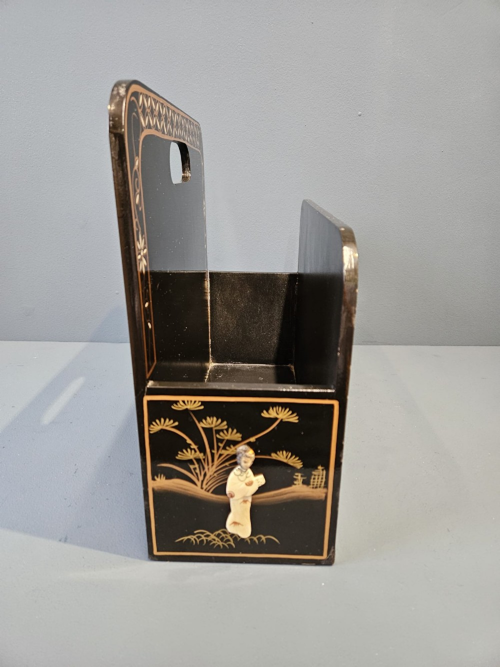 1920's Chinoiserie Magazine Rack View III