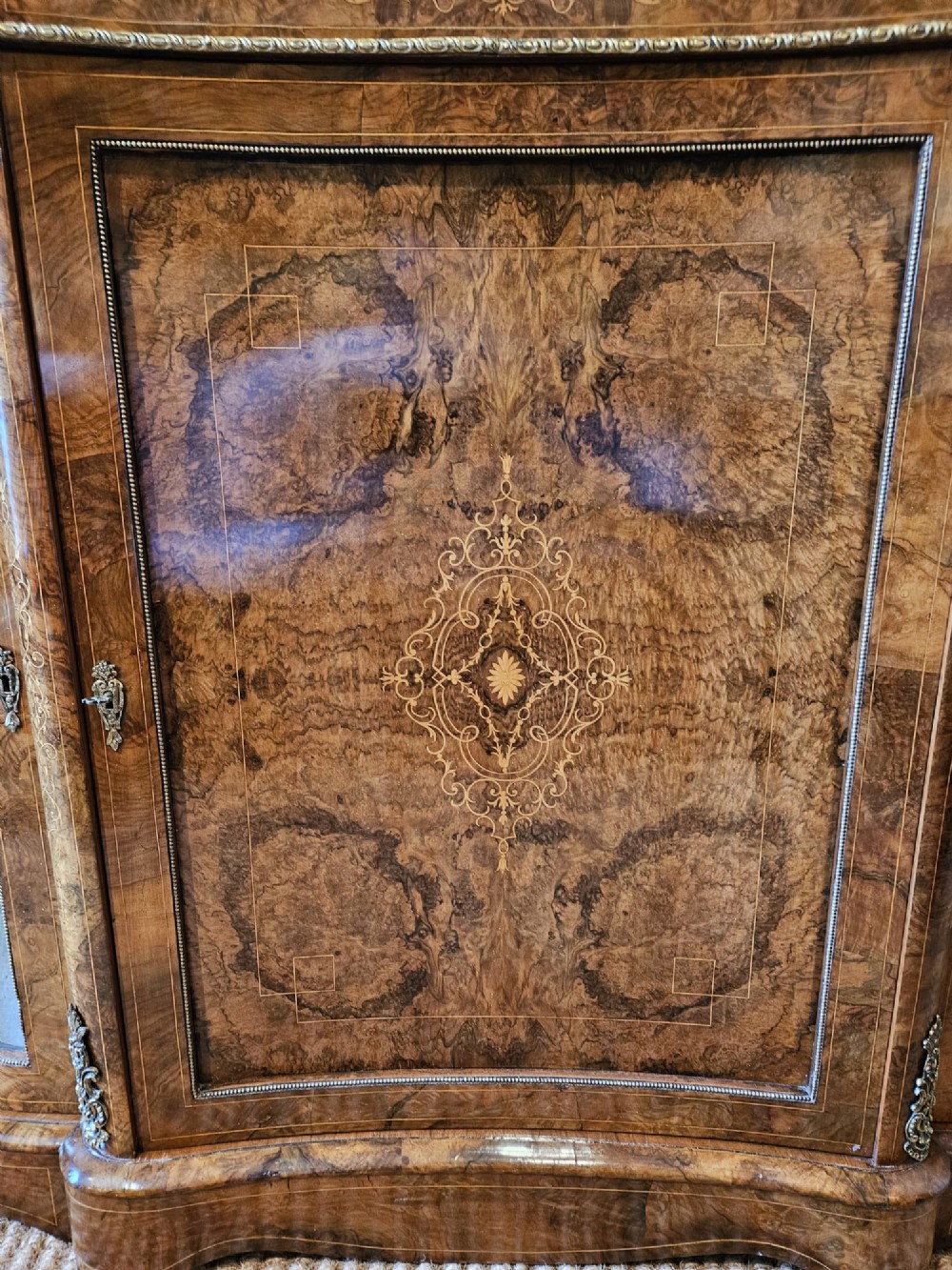 Outstanding Quality Mid Victorian Inlaid Burr Walnut Serpentine Fronted Credenza View II