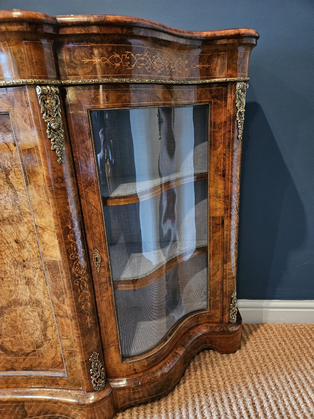 Outstanding Quality Mid Victorian Inlaid Burr Walnut Serpentine Fronted Credenza View III