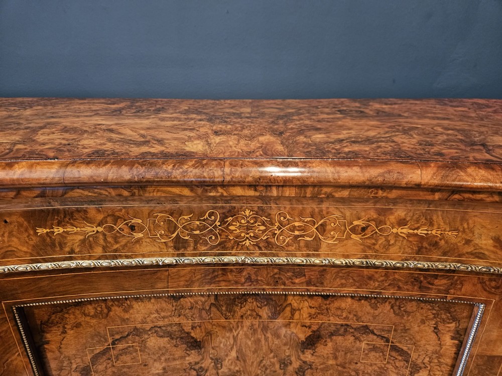 Outstanding Quality Mid Victorian Inlaid Burr Walnut Serpentine Fronted Credenza View VIII