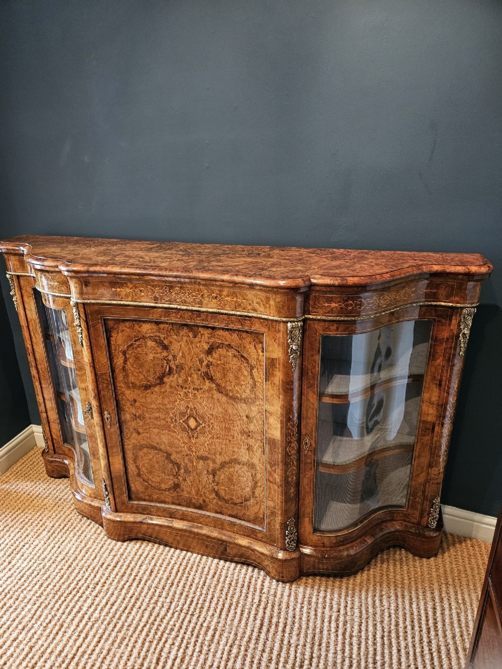 Outstanding Quality Mid Victorian Inlaid Burr Walnut Serpentine Fronted Credenza View XII