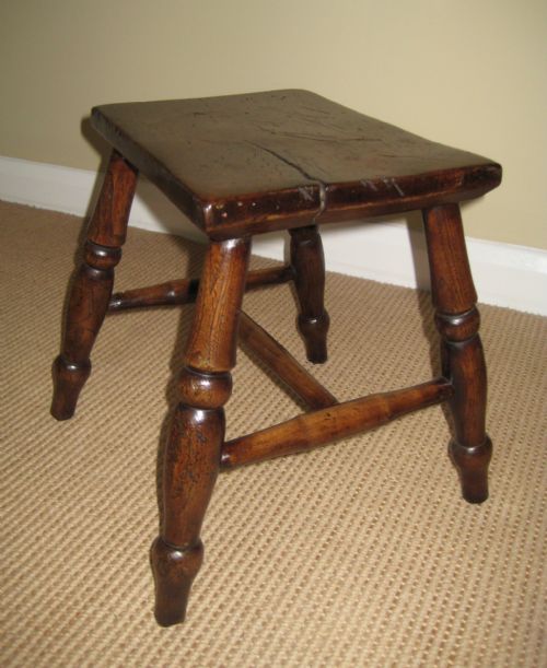 small elm stool - CATEGORY: ANTIQUE STOOLS - DATED 1800