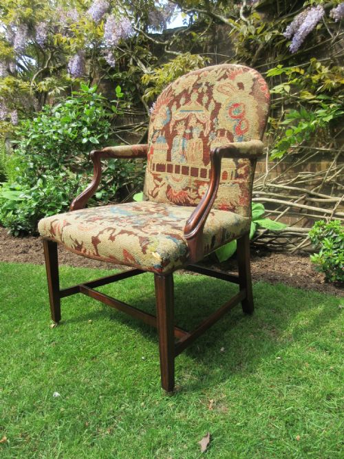 GEORGE III MAHOGANY LIBRARY CHAIR CIRCA 1790 - ADDITIONAL PHOTO 5
