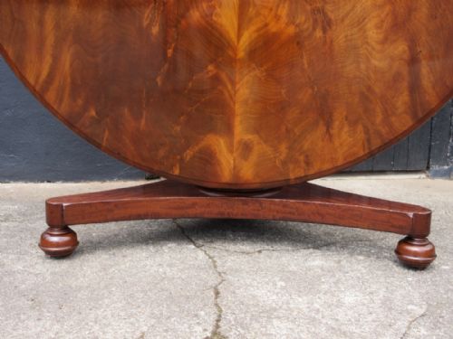 WILLIAM IV MAHOGANY TILT TOP BREAKFAST TABLE DINING TABLE CIRCA 1840 - ADDITIONAL PHOTO 1