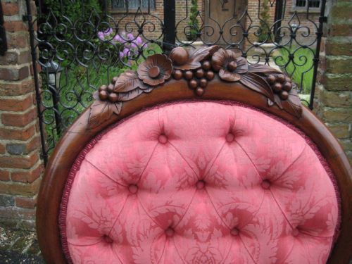 VICTORIAN MAHOGANY NURSING BEDROOM CHAIR CIRCA 1890 - ADDITIONAL PHOTO 2