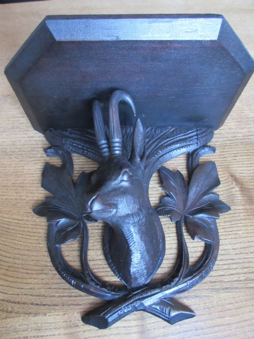 PAIR OF 19TH CENTURY BLACK FOREST WALL BRACKETS CIRCA 1890 - ADDITIONAL PHOTO 9