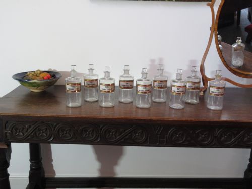 set of 9 chemist apothecary jars late 19th century - CATEGORY: ANTIQUE GLASS - DATED VICTORIAN