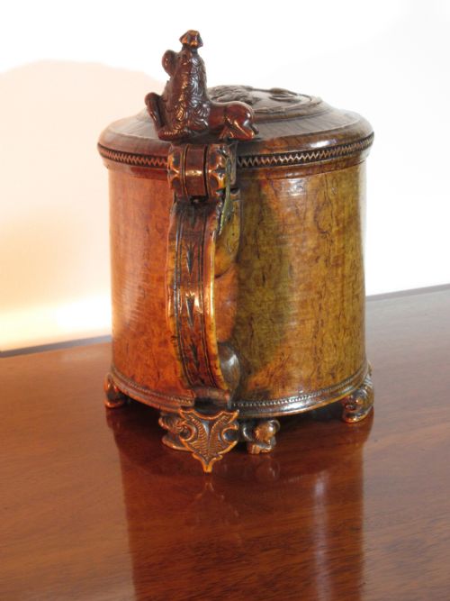 FINE AND RARE CARVED CEREMONIAL LION PEG TANKARD CIRCA 1730 NORWEGIAN - ADDITIONAL PHOTO 4