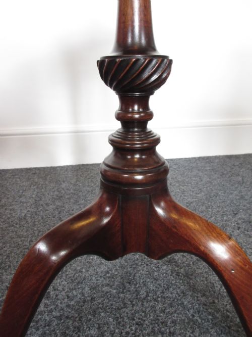 EARLY 19TH CENTURY MAHOGANY WINE OR LAMP TABLE CIRCA 1800 - ADDITIONAL PHOTO 3