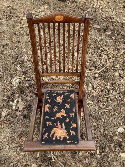 LATE VICTORIAN CHILD'S FOLDING CHAIR CIRCA 1890 - ADDITIONAL PHOTO 3