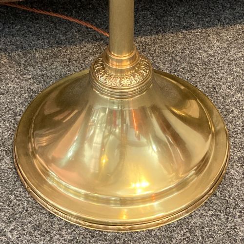 A LOVELY PAIR OF ADJUSTABLE BRASS STANDARD LAMPS CIRCA 1900 - ADDITIONAL PHOTO 4