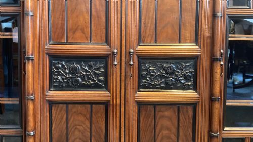 AESTHETIC MOVEMENT ANGLO JAPANESE WALNUT SIDE CABINET CIRCA 1880 - ADDITIONAL PHOTO 6