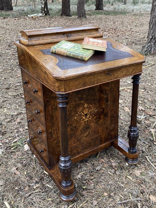 VICTORIAN BURR WALNUT MARQUETRY INLAID DAVENPORT CIRCA 1870 - ADDITIONAL PHOTO 14