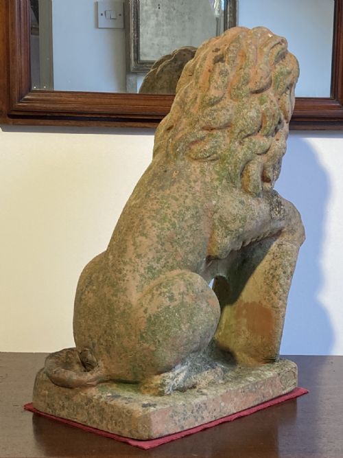 PAIR OF FINE ENGLISH TERRACOTTA HERALDIC LIONS CIRCA 1940 - ADDITIONAL PHOTO 7
