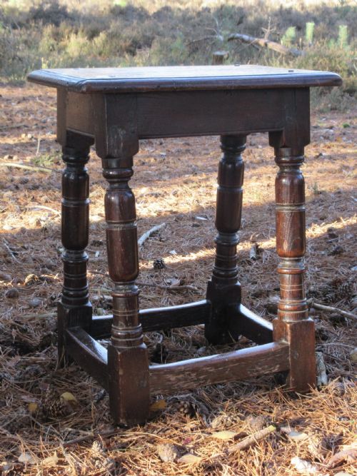 A MID 17TH CENTURY OAK JOINT STOOL ENGLISH CIRCA 1650 - ADDITIONAL PHOTO 1
