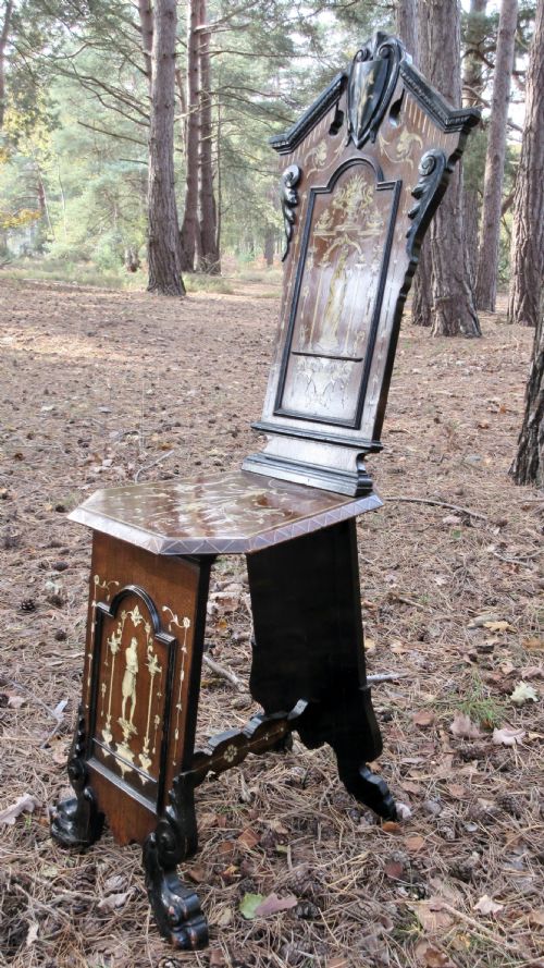 ITALIAN RENAISSANCE STYLE HALL CHAIR OF SGABELLO FORM CIRCA 1850 - ADDITIONAL PHOTO 2