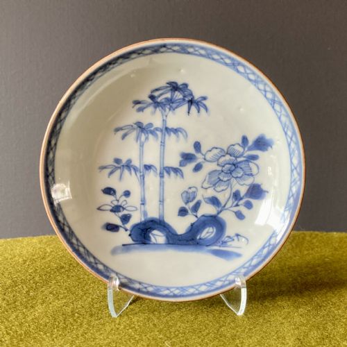 CHINESE BLUE AND WHITE EXPORT NANKING CARGO SAUCER CIRCA 1750 - ADDITIONAL PHOTO 2