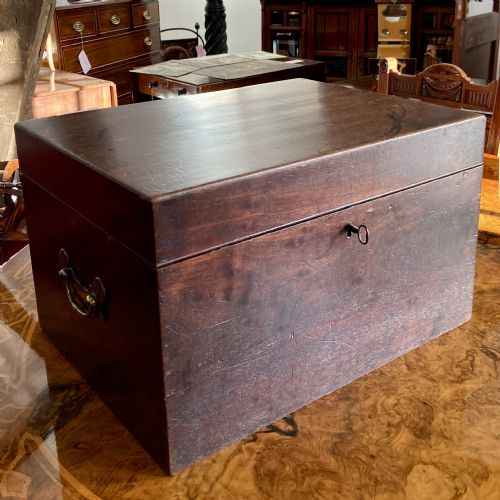 georgian mahogany silver chest circa 1790 - CATEGORY: ANTIQUE CHESTS - DATED GEORGIAN
