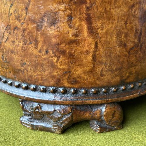 FINELY CARVED CEREMONIAL LION PEG TANKARD CIRCA 1750 NORWEGIAN - ADDITIONAL PHOTO 12