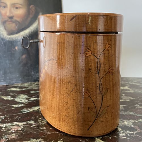 GEORGE III OVAL TEA CADDY CIRCA 1790 - ADDITIONAL PHOTO 4