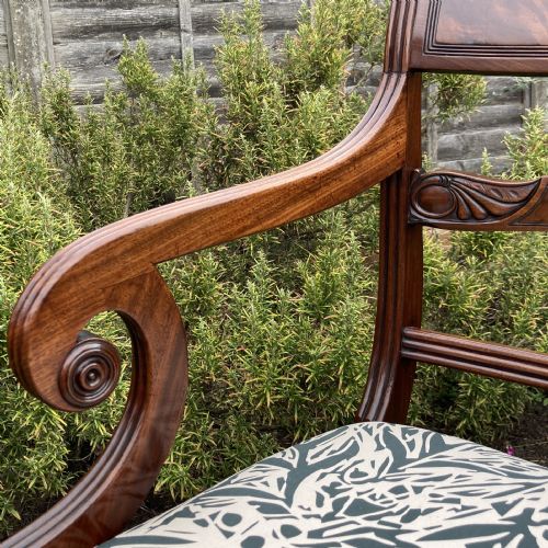 GEORGE III MAHOGANY DESK CHAIR CIRCA 1800 - ADDITIONAL PHOTO 1