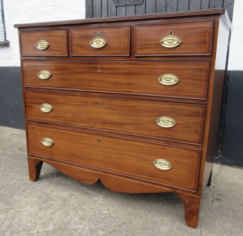 GEORGE III SCOTTISH MAHOGANY CHEST OF DRAWERS CIRCA 1810 - ADDITIONAL PHOTO 2