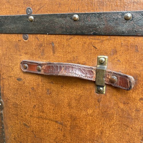 VINTAGE STEAMER CABIN TRUNK CIRCA 1880 - ADDITIONAL PHOTO 3