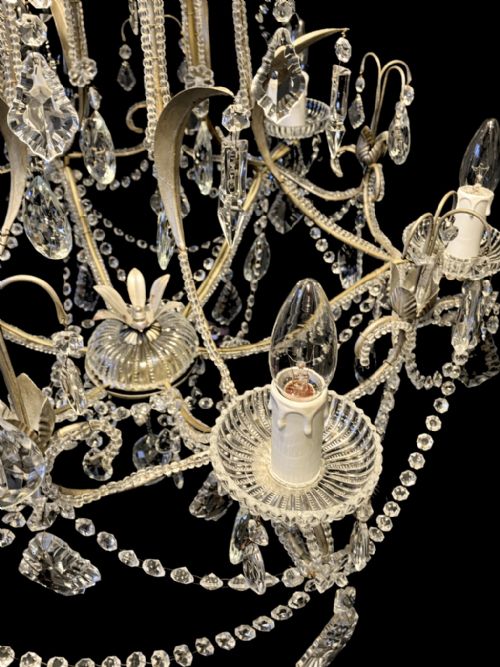 VINTAGE CRYSTAL CHANDELIER WITH BEADED ARMS AND CUTGLASS DROPS CIRCA 1920 - ADDITIONAL PHOTO 16