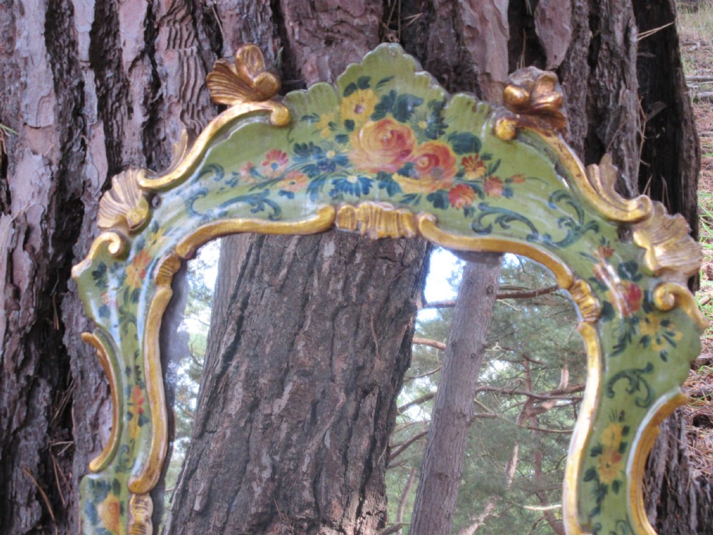EARLY 19TH CENTURY VENETIAN PAINTED AND GILT HIGHLIGHTED WALL MIRROR, CIRCA 1830 View II