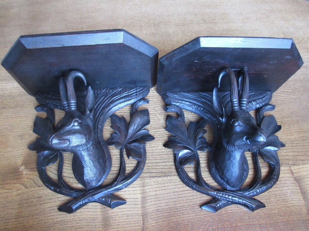 Pair Of 19th Century Black Forest Wall Brackets, Circa 1890 View VII