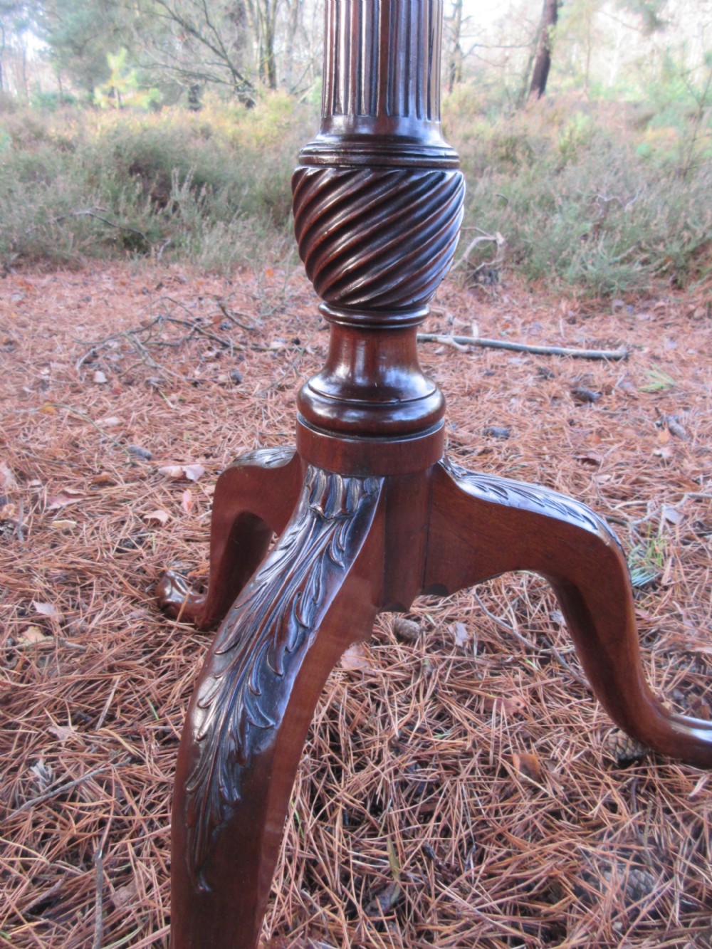 Attractive 19th Century Mahogany Supper, Lamp, Occasional Or Tripod Table, Circa 1850 View IV