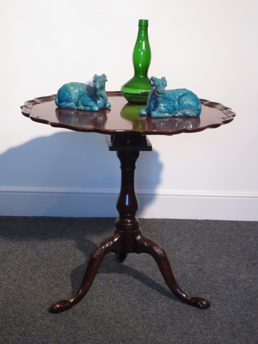 George III Mahogany Tripod, Supper or Lamp Table, Circa 1775 View VI