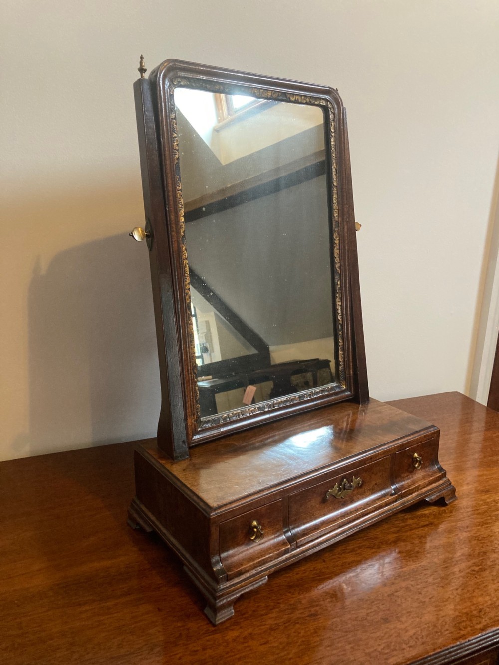 George III Mahogany Toilet Mirror, Circa 1775 View III