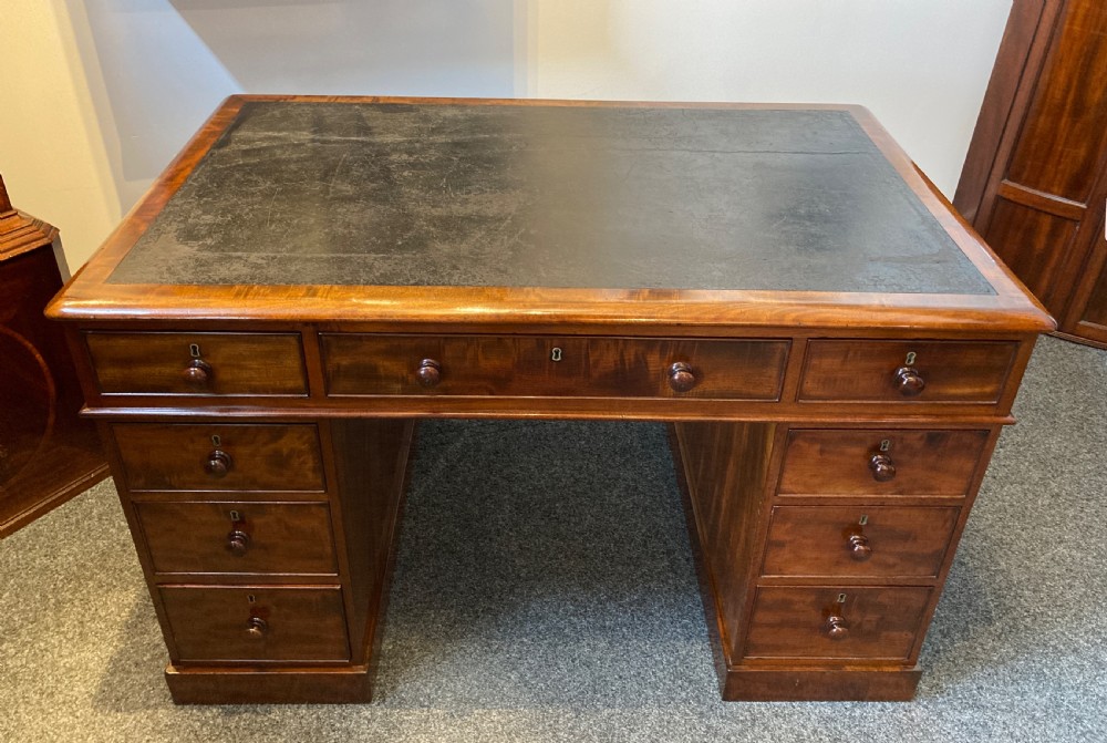Early Victorian Mahogany Pedestal Desk, Circa 1840 View IX