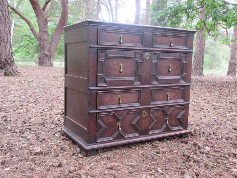 A Fine 17th Century Oak Chest Of Drawers, Circa 1680
