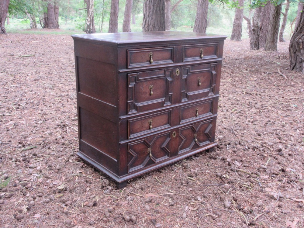 A Fine 17th Century Oak Chest Of Drawers, Circa 1680 View II
