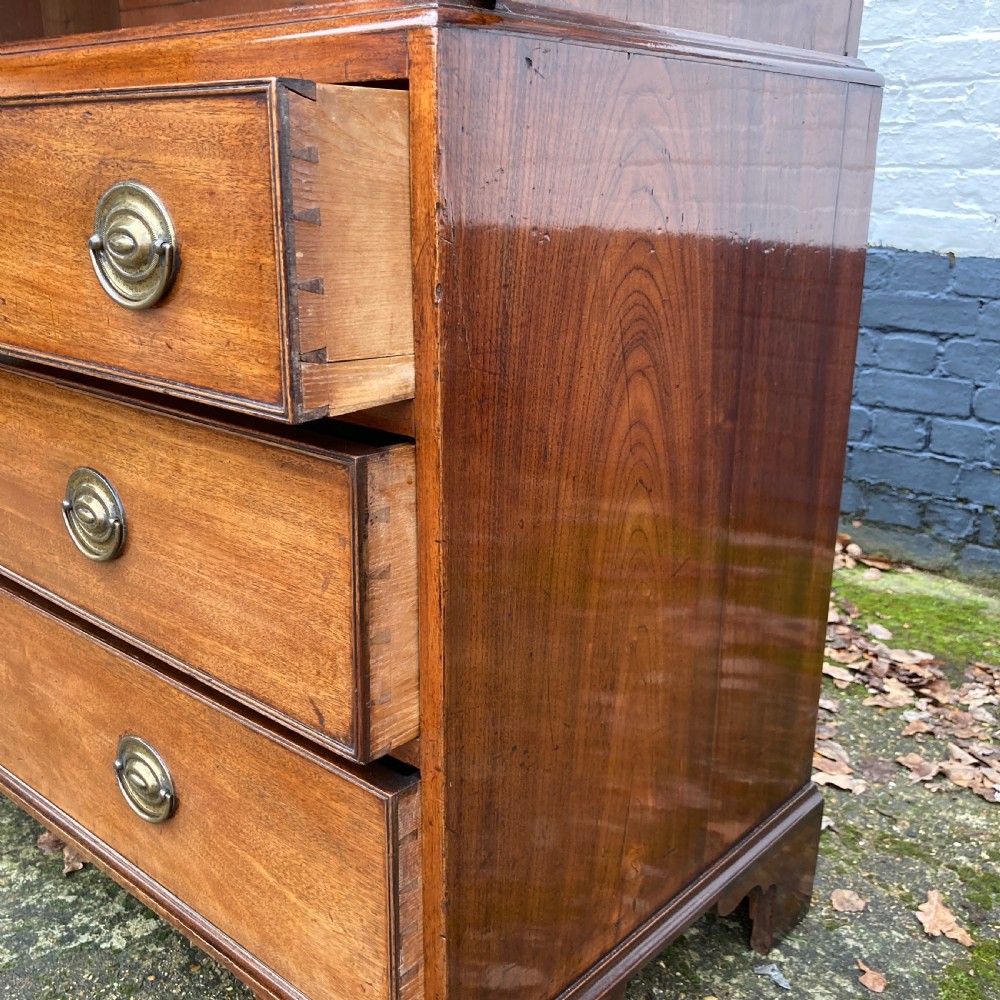 George III Mahogany Linen Press, Circa 1790 View VIII