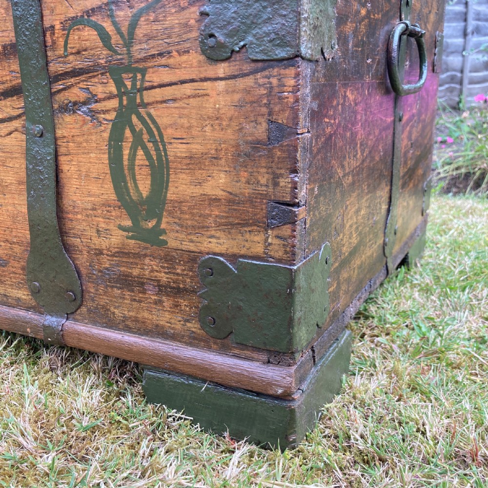 Swedish Pine Marriage Chest/ Blanket Box, Circa 1819 View VIII