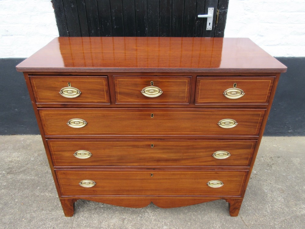 George III Scottish Mahogany Chest Of Drawers, Circa 1810 View II