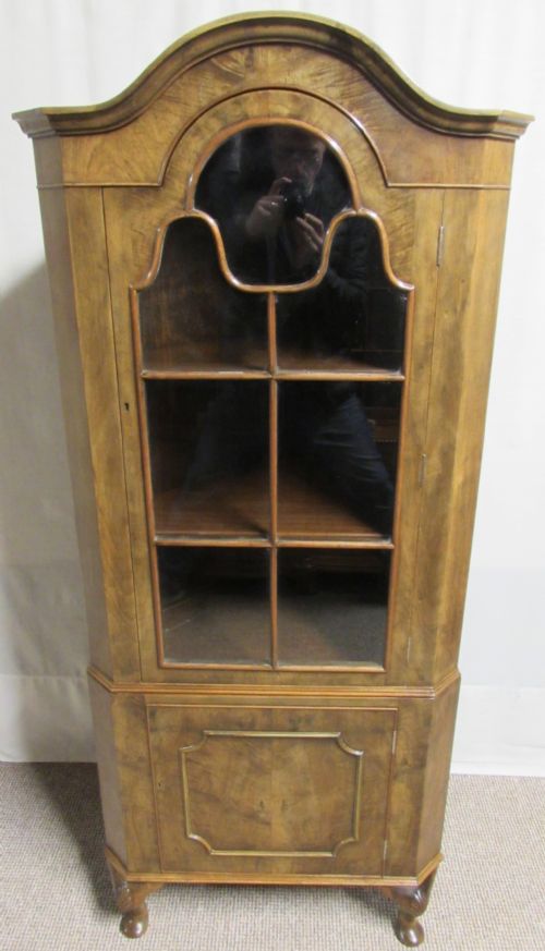 Walnut Queen Anne Corner Cabinet