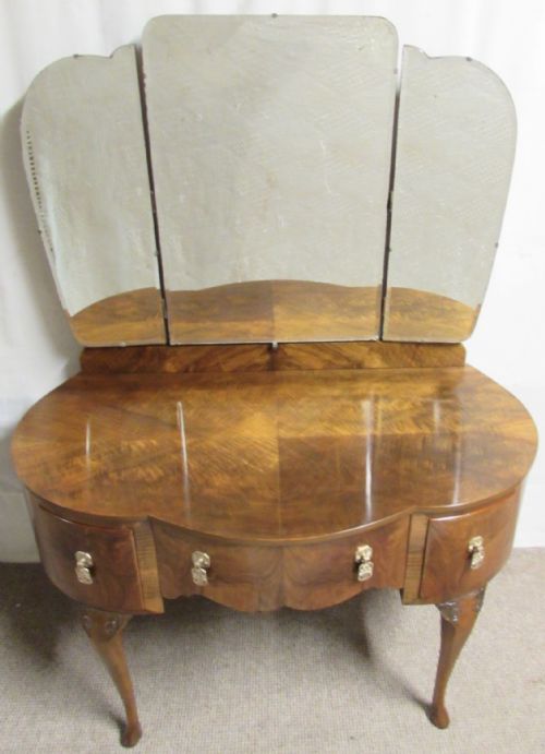 Burr Walnut Cloud Shaped Dressing Table
