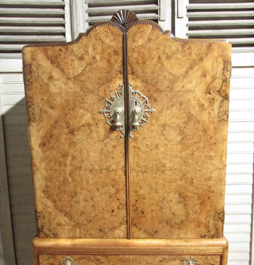 fig 1. Burr Walnut Linenpress