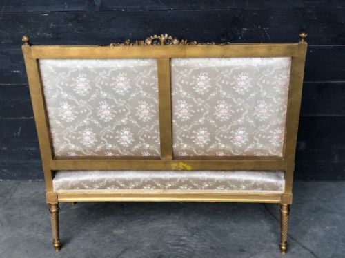 fig 1. Quality French Gilt Salon Suite
