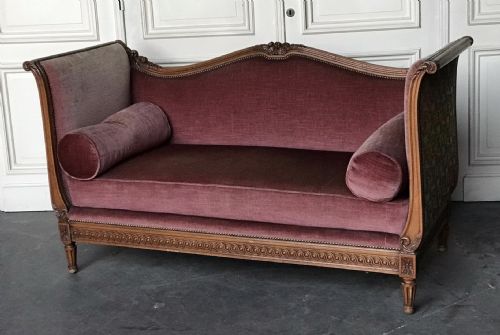 Wonderful Antique French Walnut Sofa / Couch