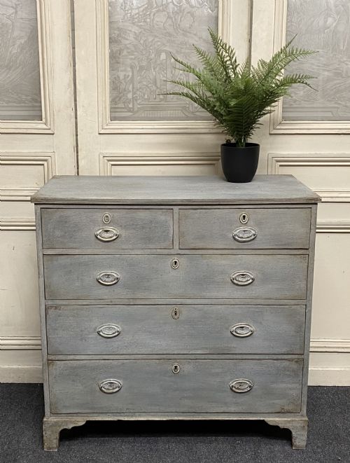 English Oak Chest of Drawers